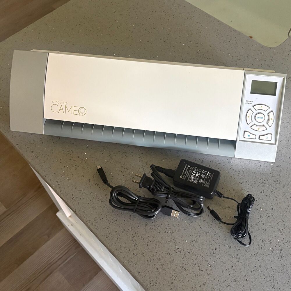 Silhouette CAMEO Electronic Cutting Machine.